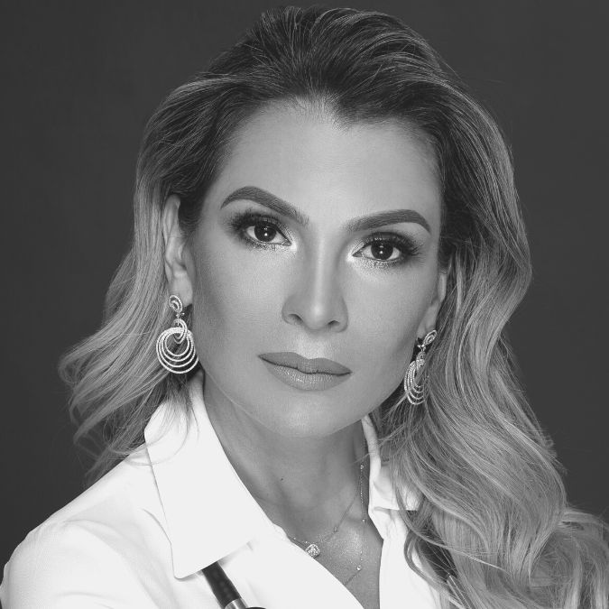 Dr. Sandra Carrillo